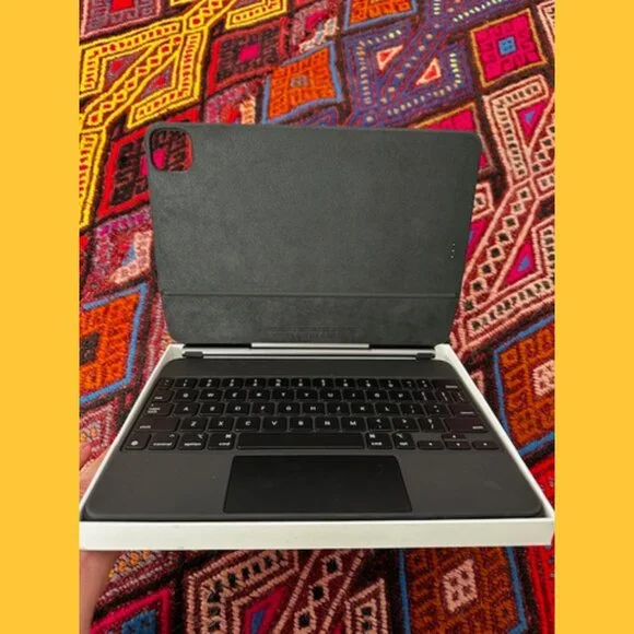 Apple iPad Magic Keyboard (black, for 11" iPads) - Picture 4 of 5